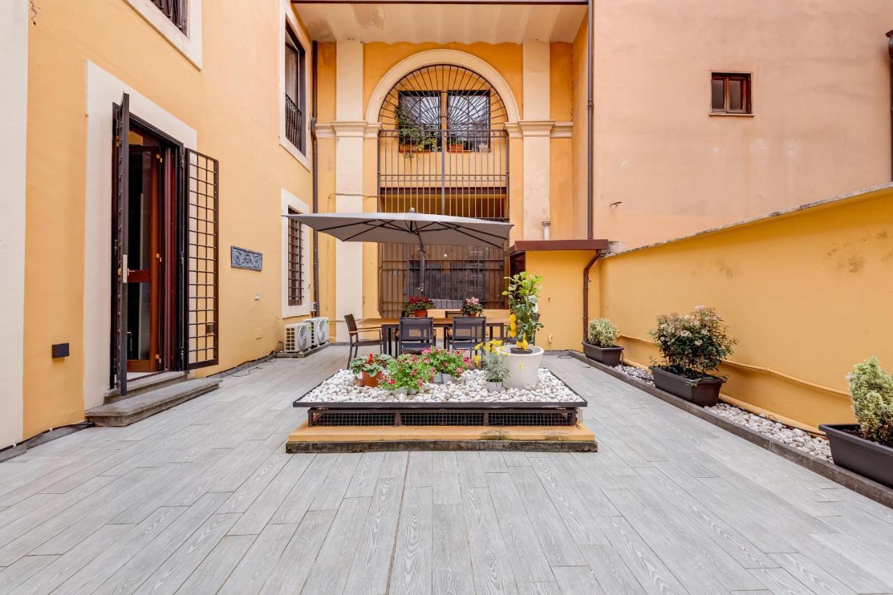 Spanish Garden روما المظهر الخارجي الصورة